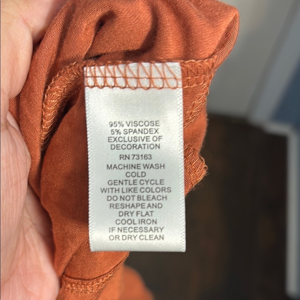 Cable & Gauge Rust Blouse - Picture 6 of 6
